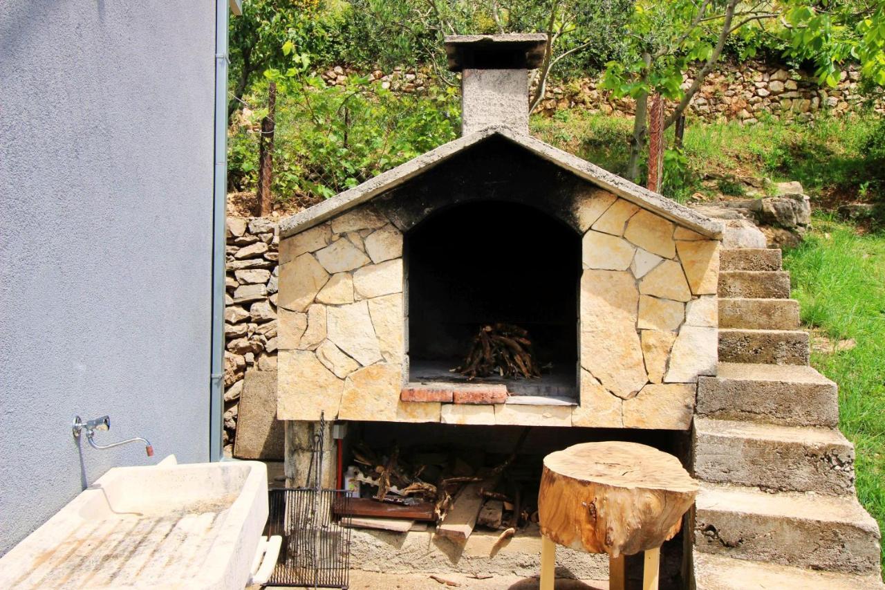Holiday Home Jozo أوميس المظهر الخارجي الصورة